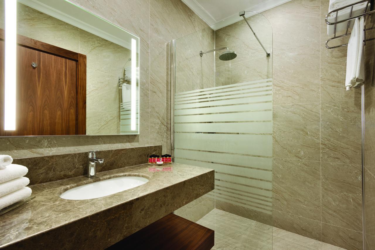 Ramada By Wyndham Yalova Hotel Yalova  Ngoại thất bức ảnh