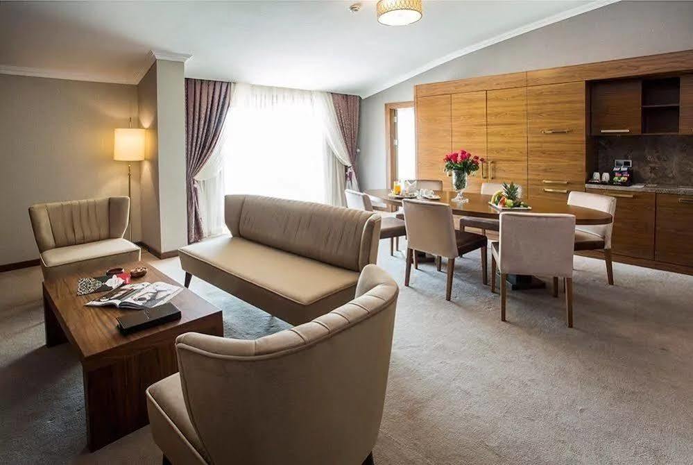 Ramada By Wyndham Yalova Hotel Yalova  Ngoại thất bức ảnh
