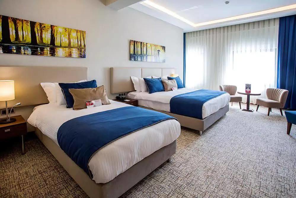 Ramada By Wyndham Yalova Hotel Yalova  Ngoại thất bức ảnh